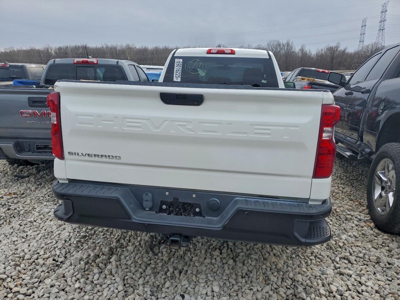 2021 Chevrolet Silverado C1500 - Фото 6