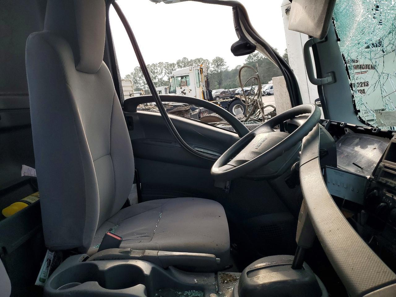 2018 Isuzu Npr Hd - Фото 7