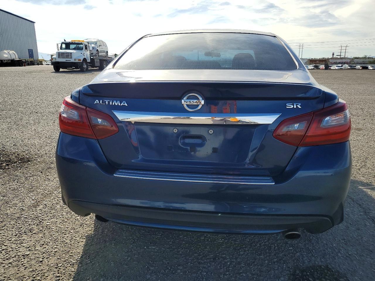 2017 Nissan Altima 2.5 - Фото 6