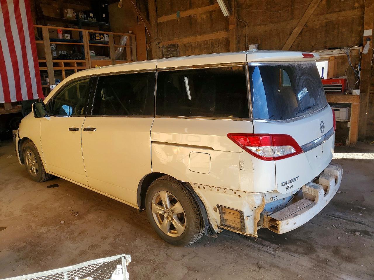 2013 Nissan Quest S - Image 2