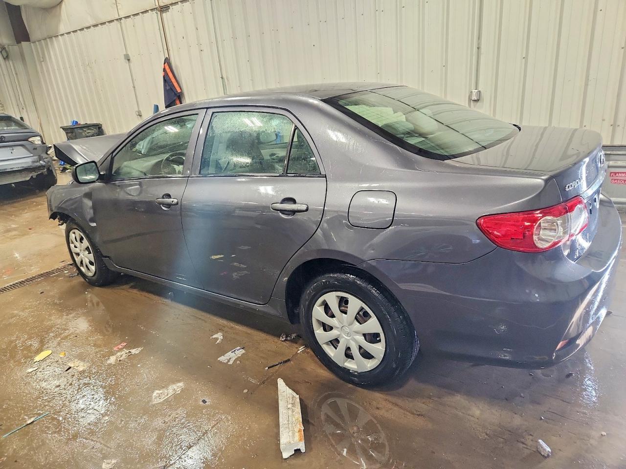 2011 Toyota Corolla Base - Фото 2