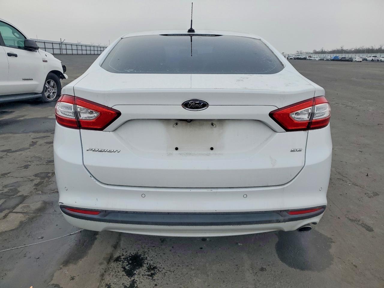 2016 Ford Fusion Se - Фото 6