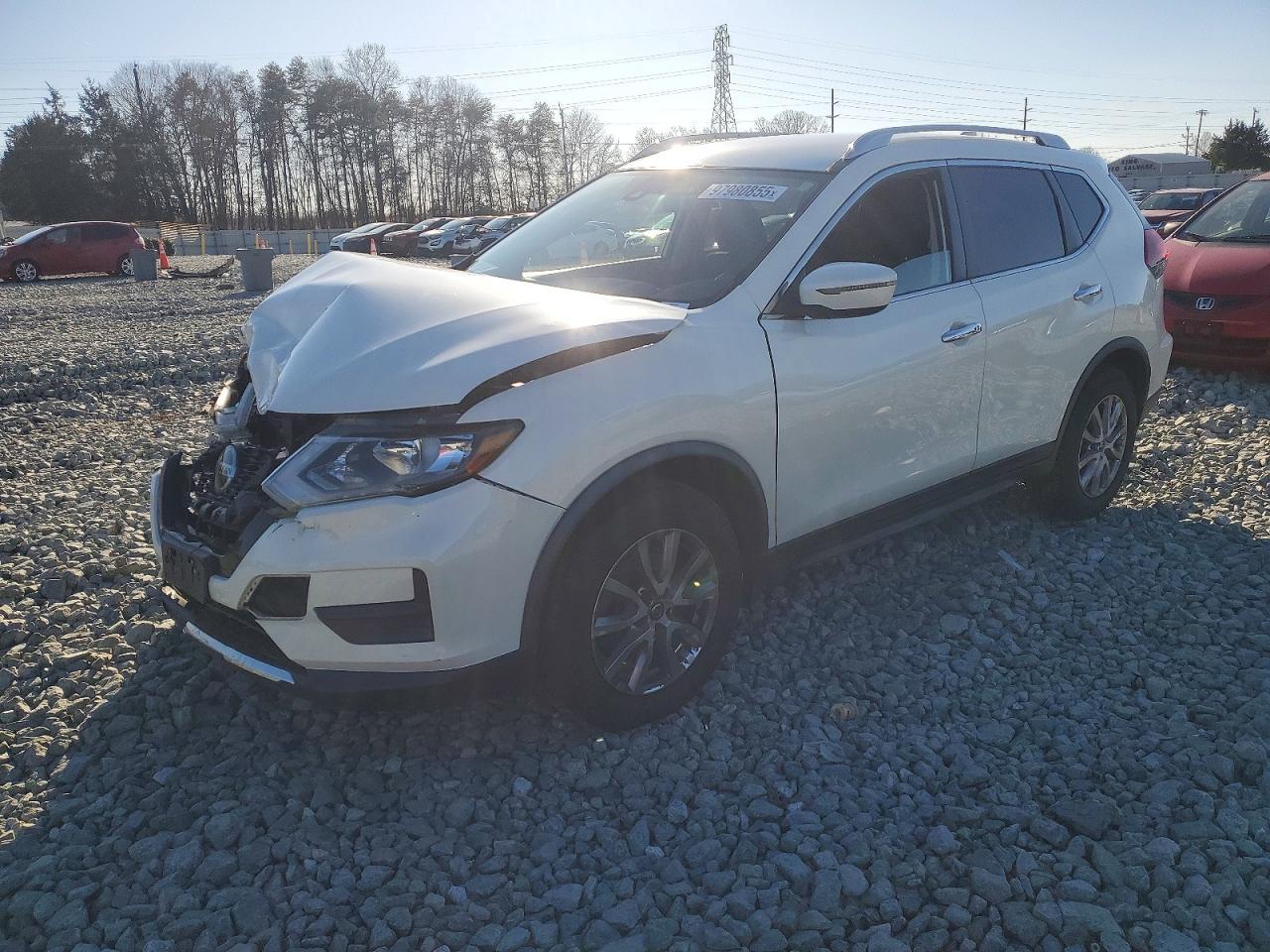 2020 Nissan Rogue Sv