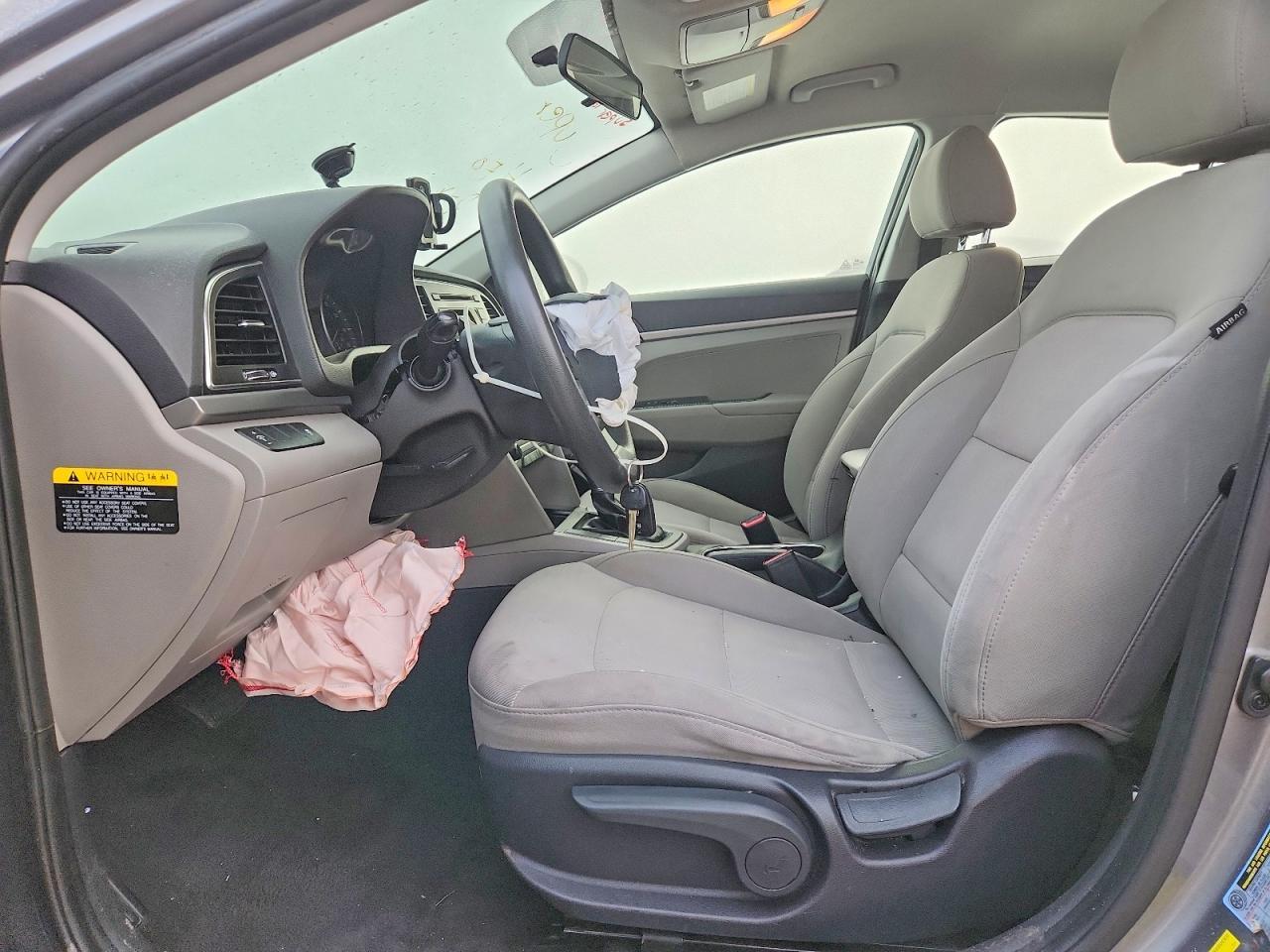 2018 Hyundai Elantra Se - Image 7