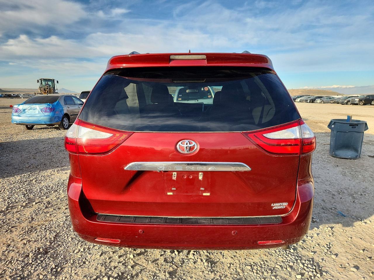 2015 Toyota Sienna - Фото 6
