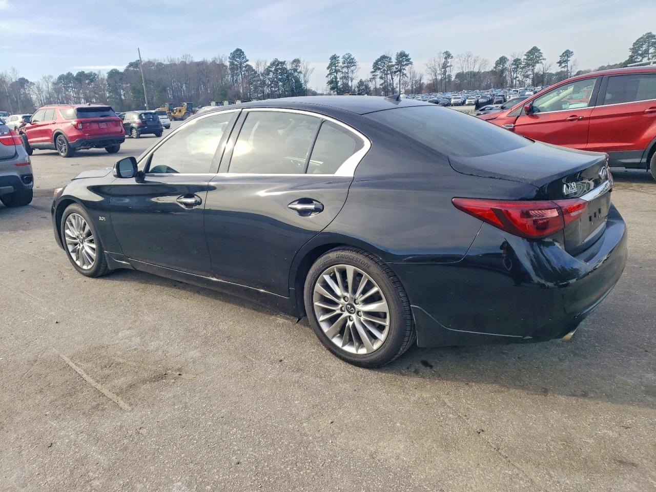 2020 Infiniti Q50 - Фото 2