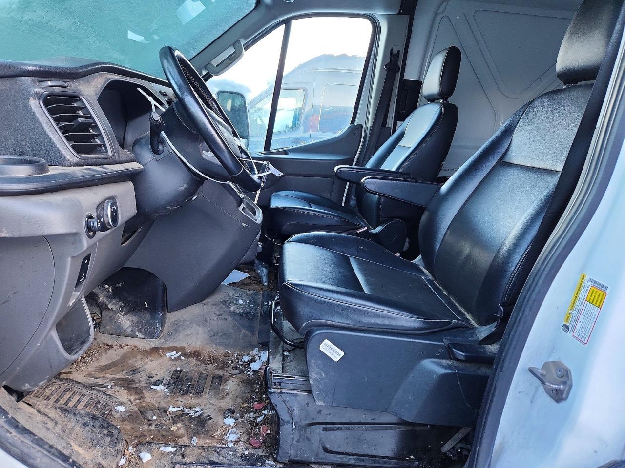 2022 Ford Transit T-250 Delivery Van - Image 7