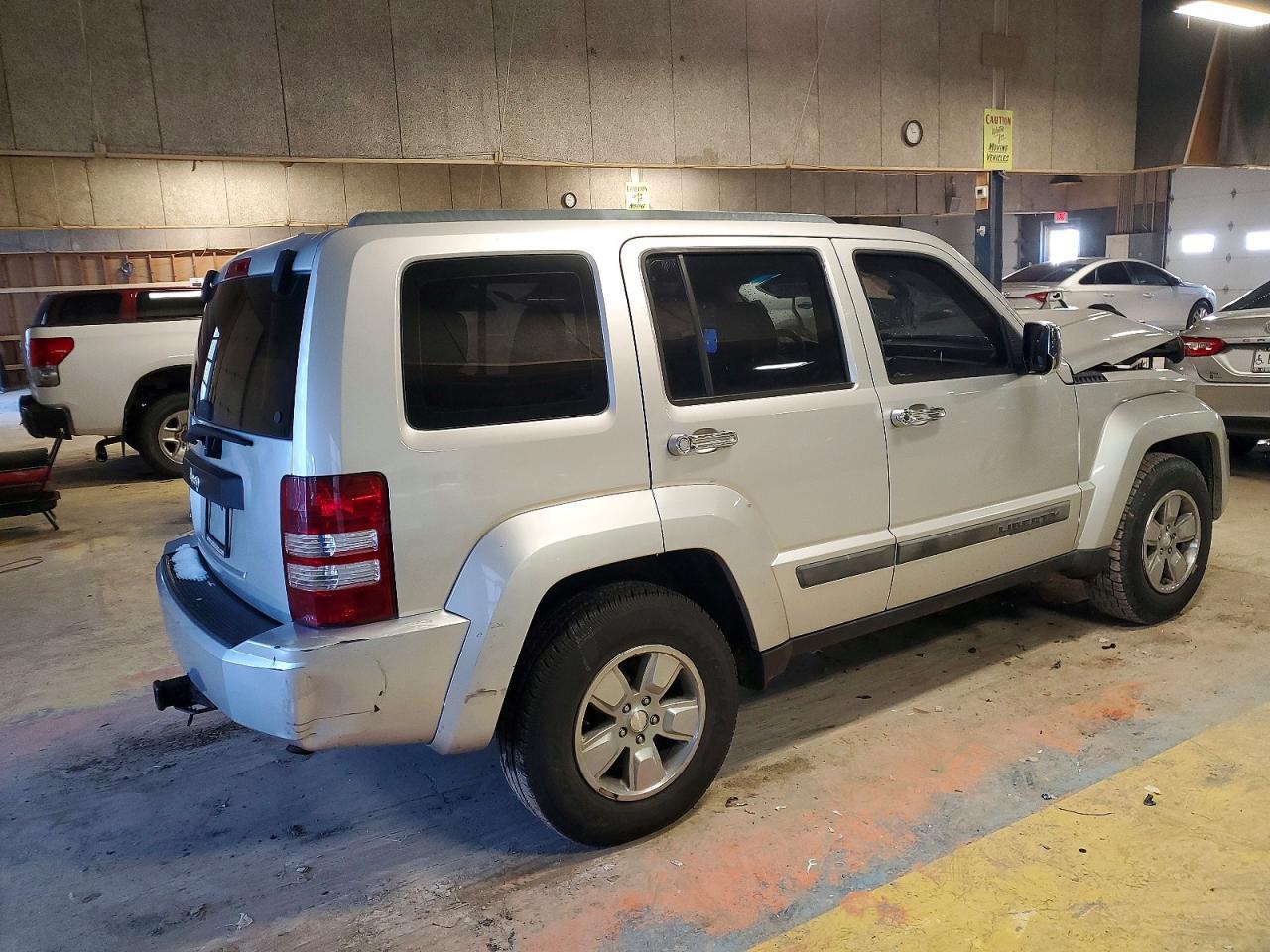 2011 Jeep Liberty Sport - Image 3