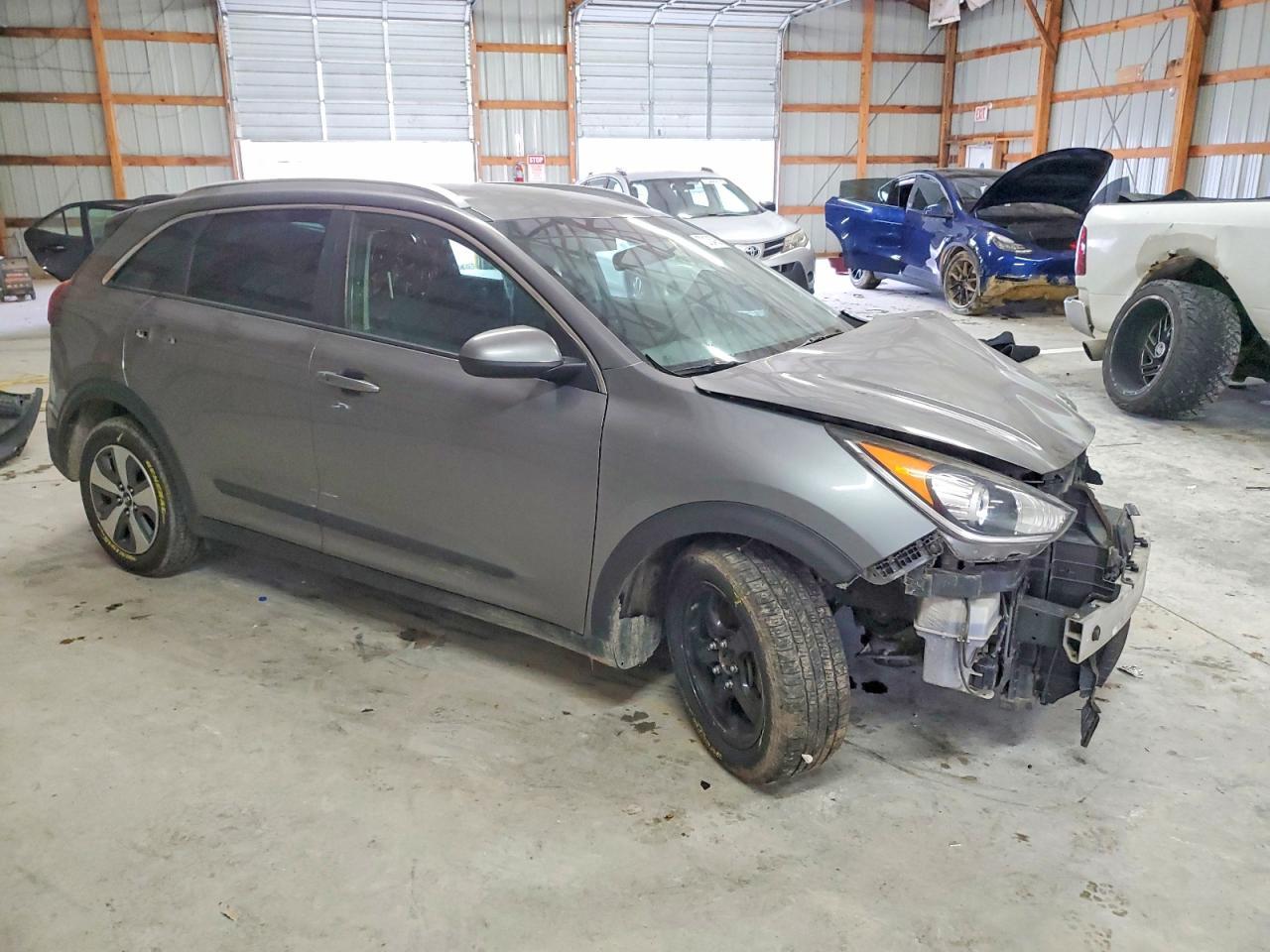2017 Kia Niro - Фото 4