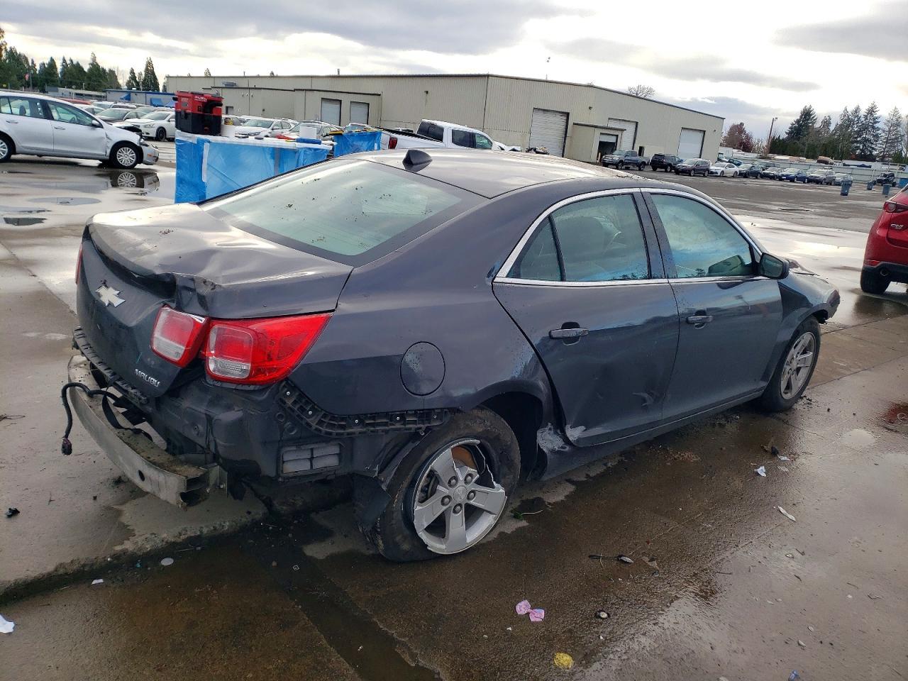 2013 Chevrolet Malibu Ls - Фото 3