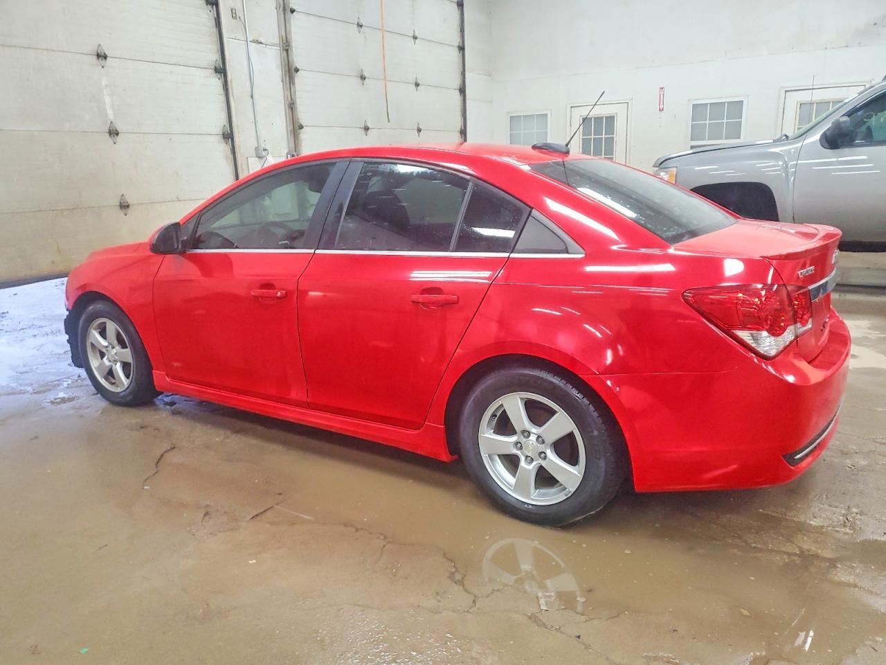2016 Chevrolet Cruze Limited Lt - Image 2