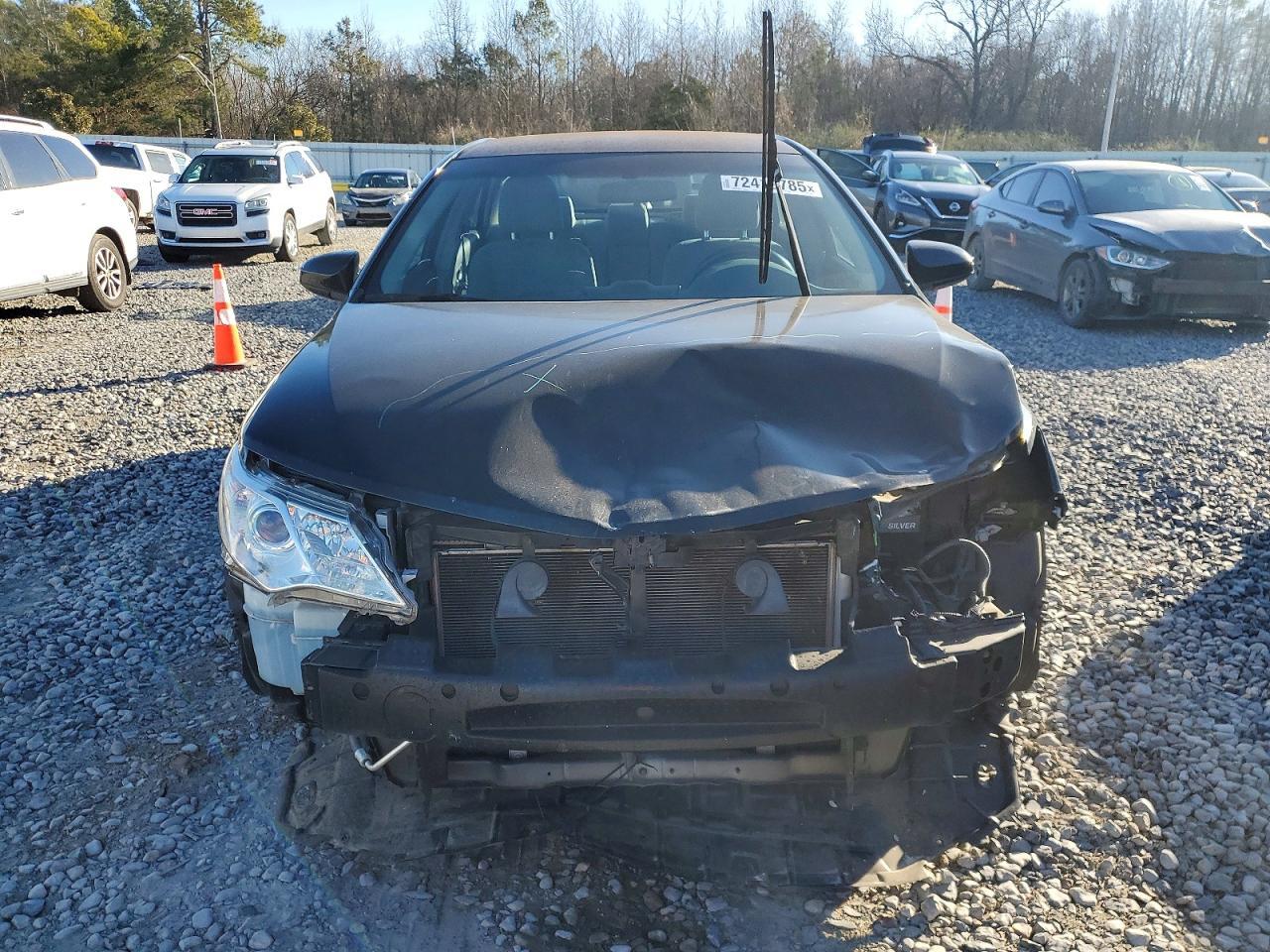 2014 Toyota Camry L - Image 5