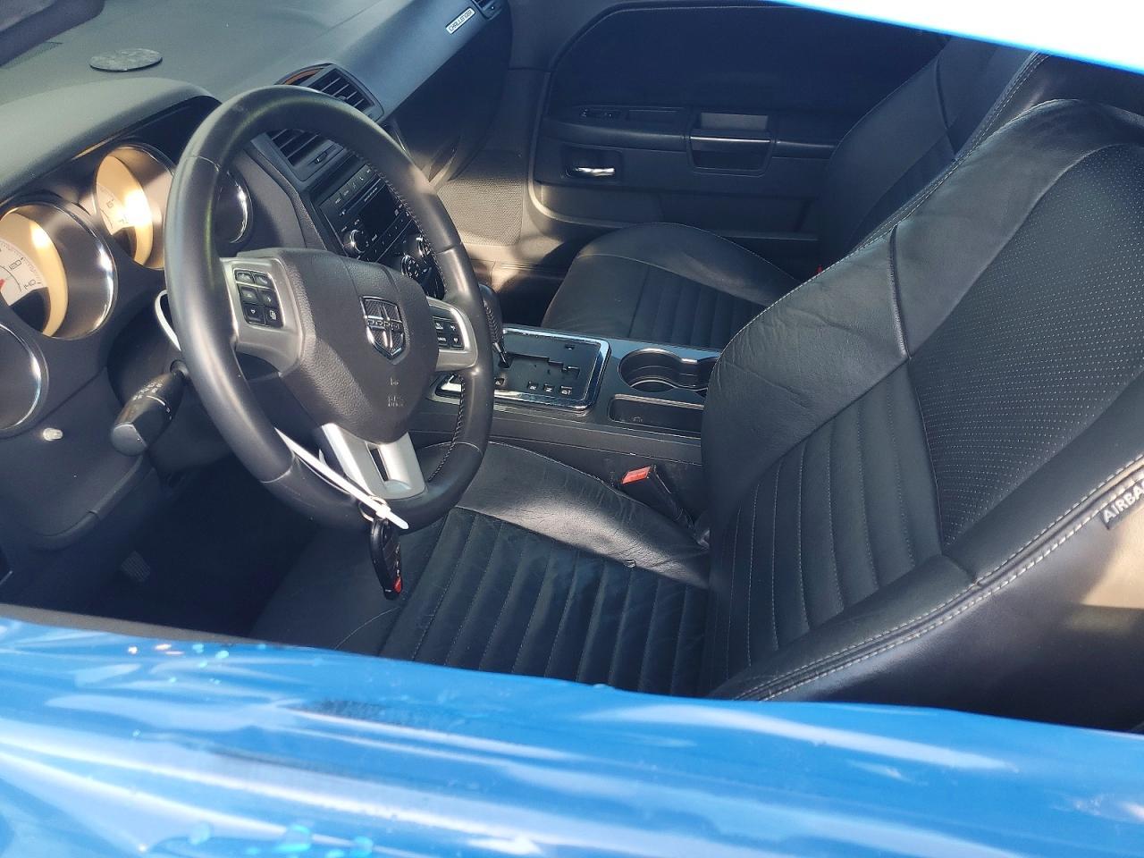 2012 Dodge Challenger Sxt - Фото 7