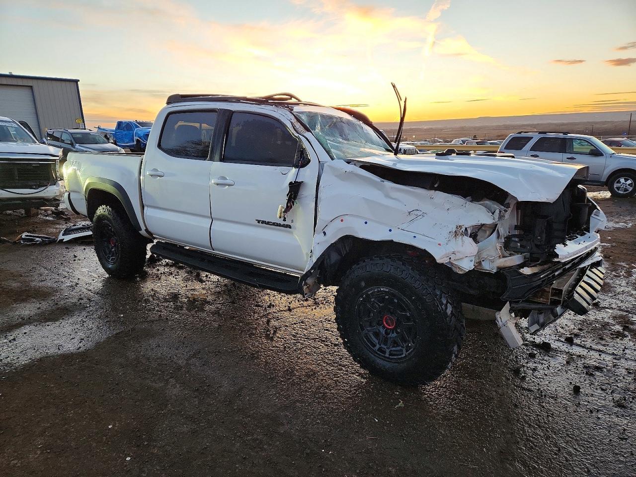 2022 Toyota Tacoma Double Cab - Фото 4