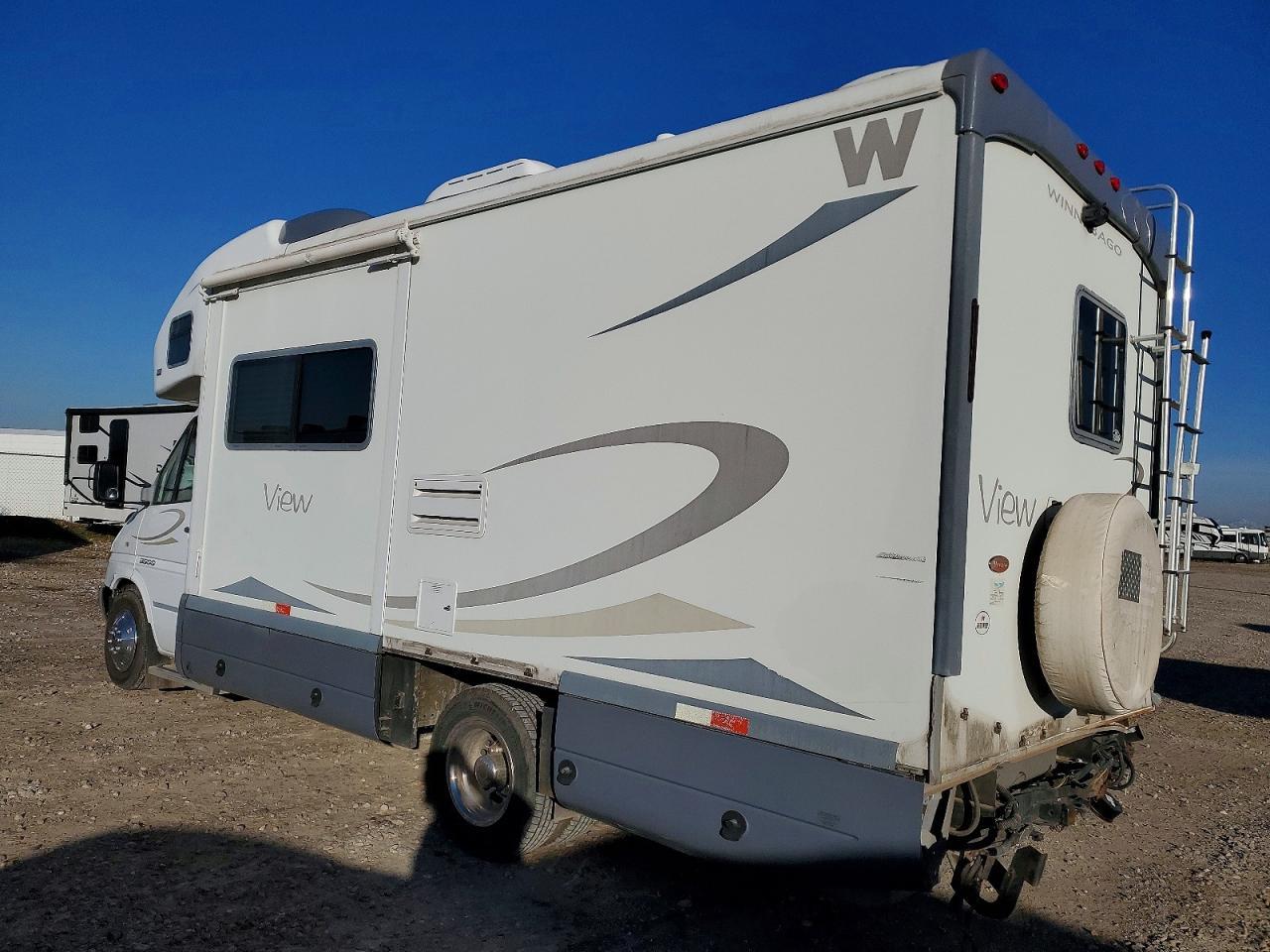 2006 Dodge Sprinter 3500 - Image 3