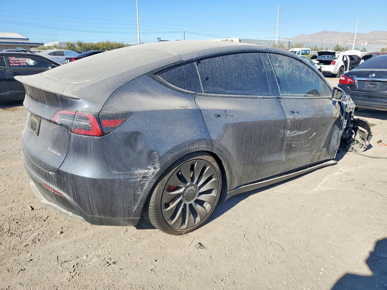 2022 Tesla Model Y - Image 3