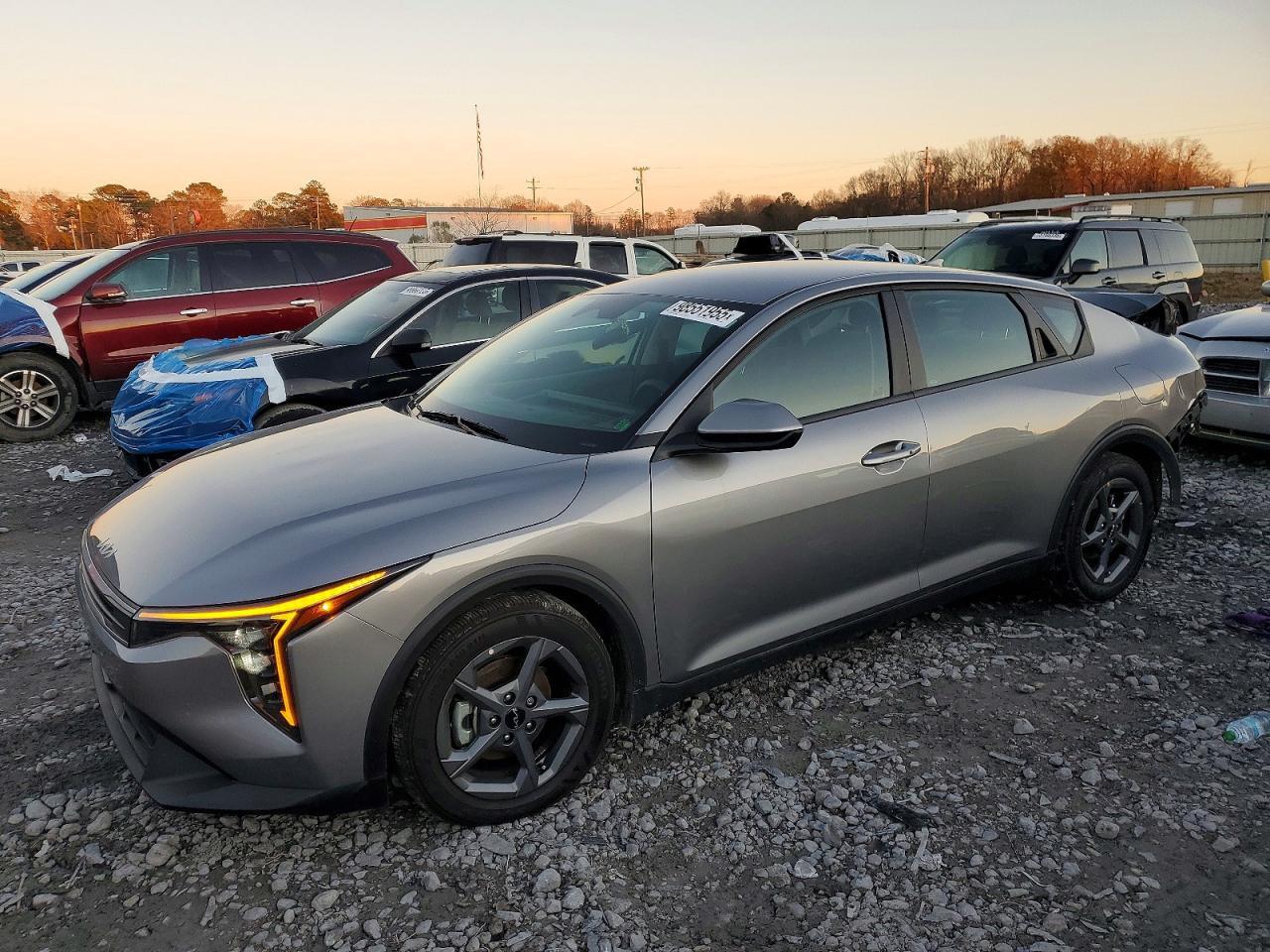 2025 Kia K4 Lx