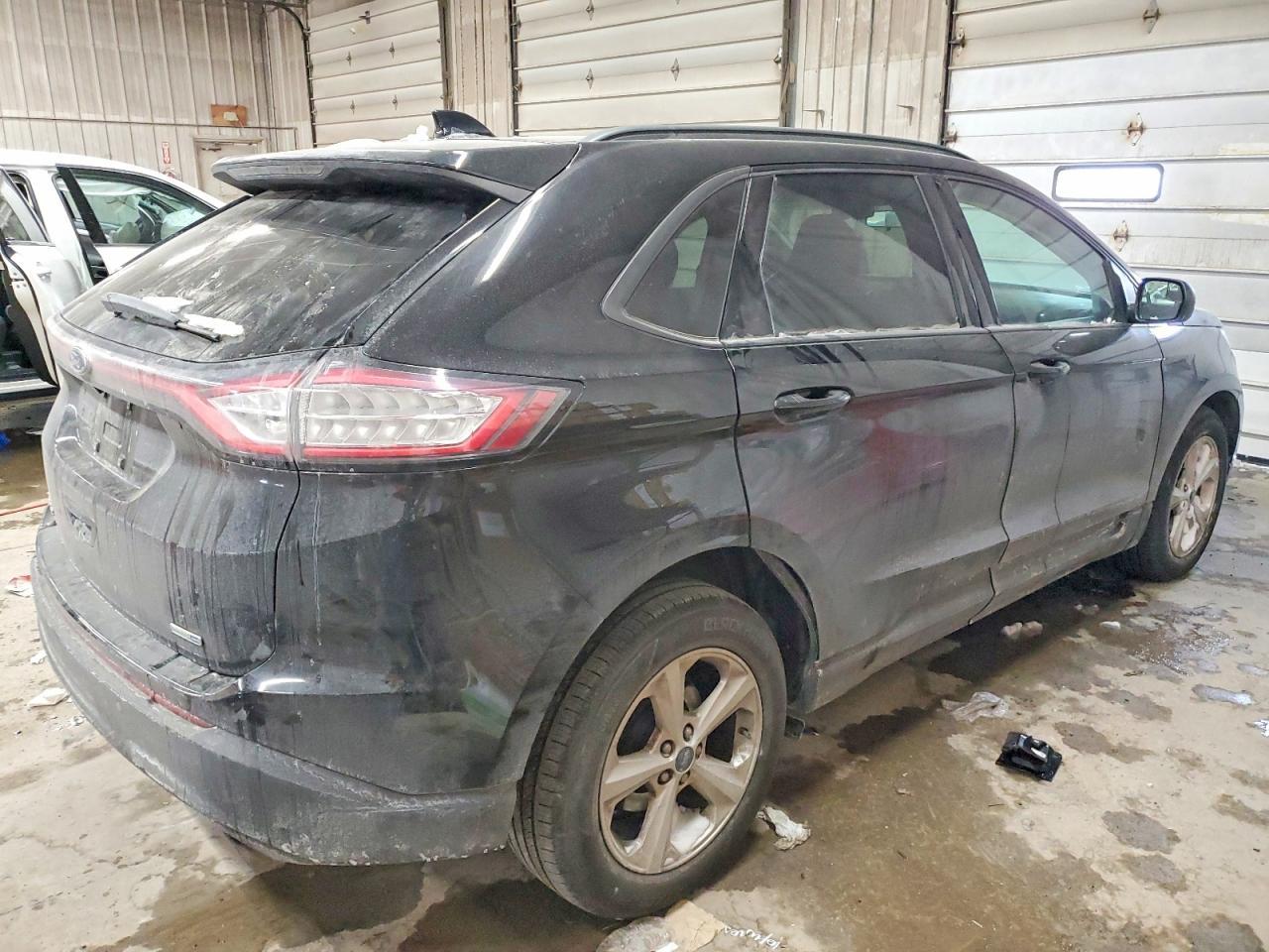 2017 Ford Edge Se - Image 3