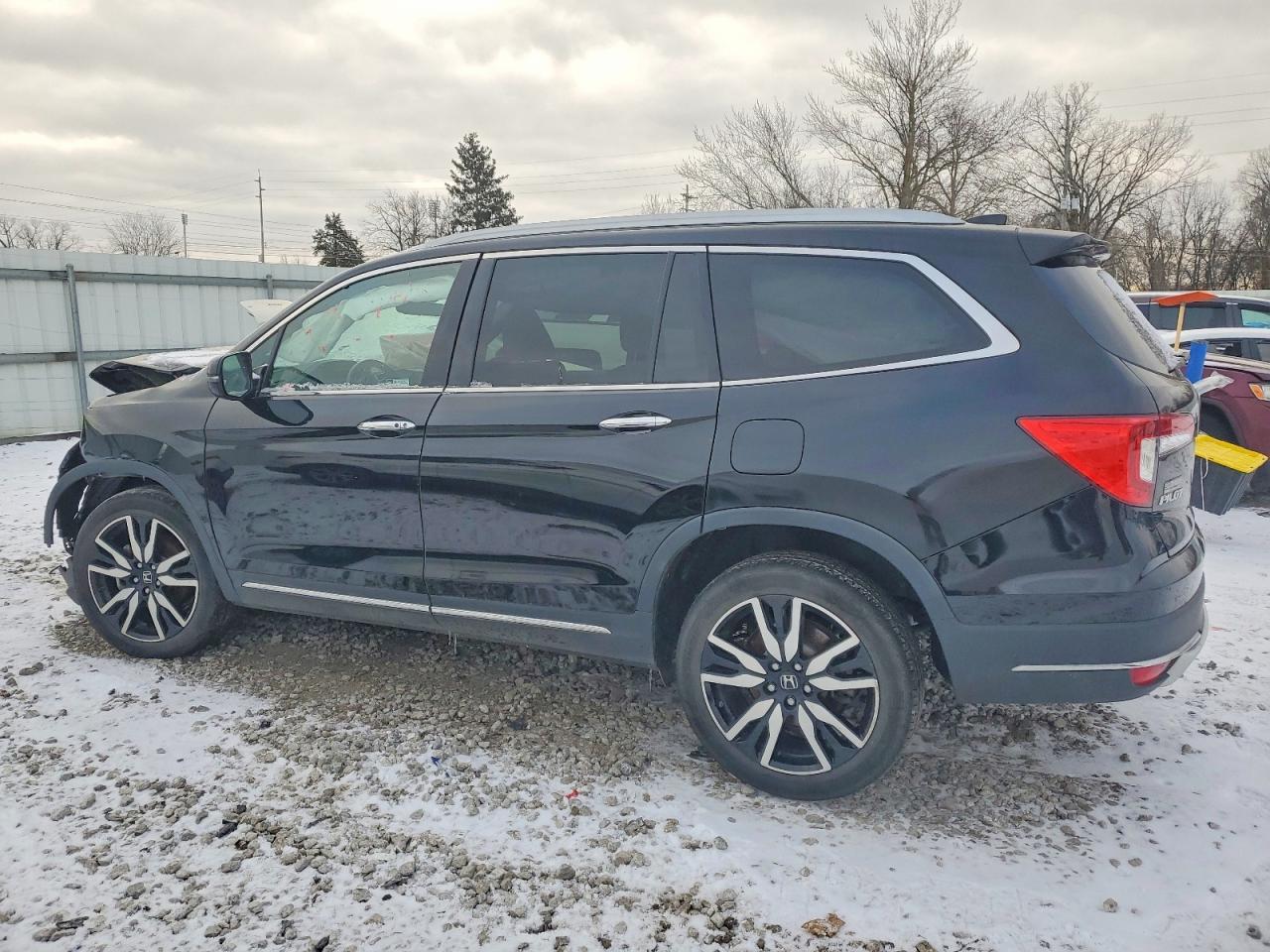 2019 Honda Pilot Elite - Фото 2