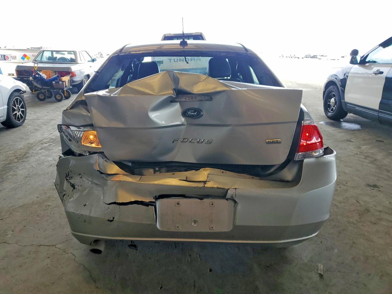 2010 Ford Focus Sel - Фото 6