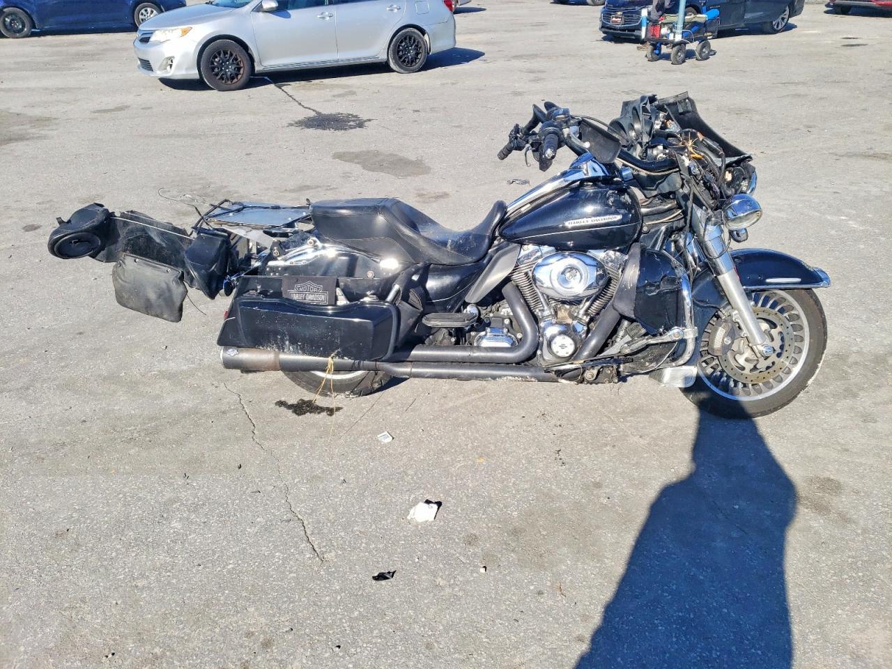 2011 Harley-Davidson Flhtk