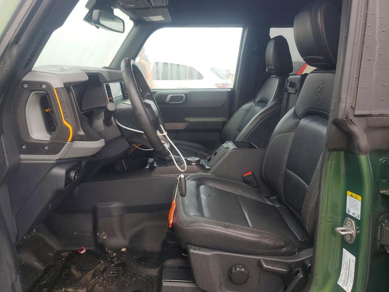 2023 Ford Bronco Base - Image 7