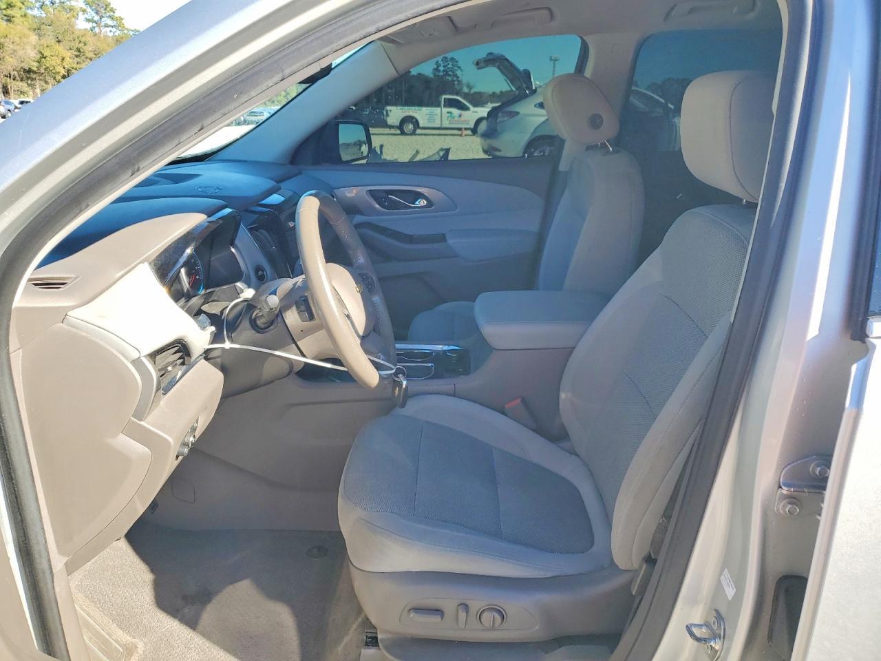 2019 Chevrolet Traverse Lt - Image 7