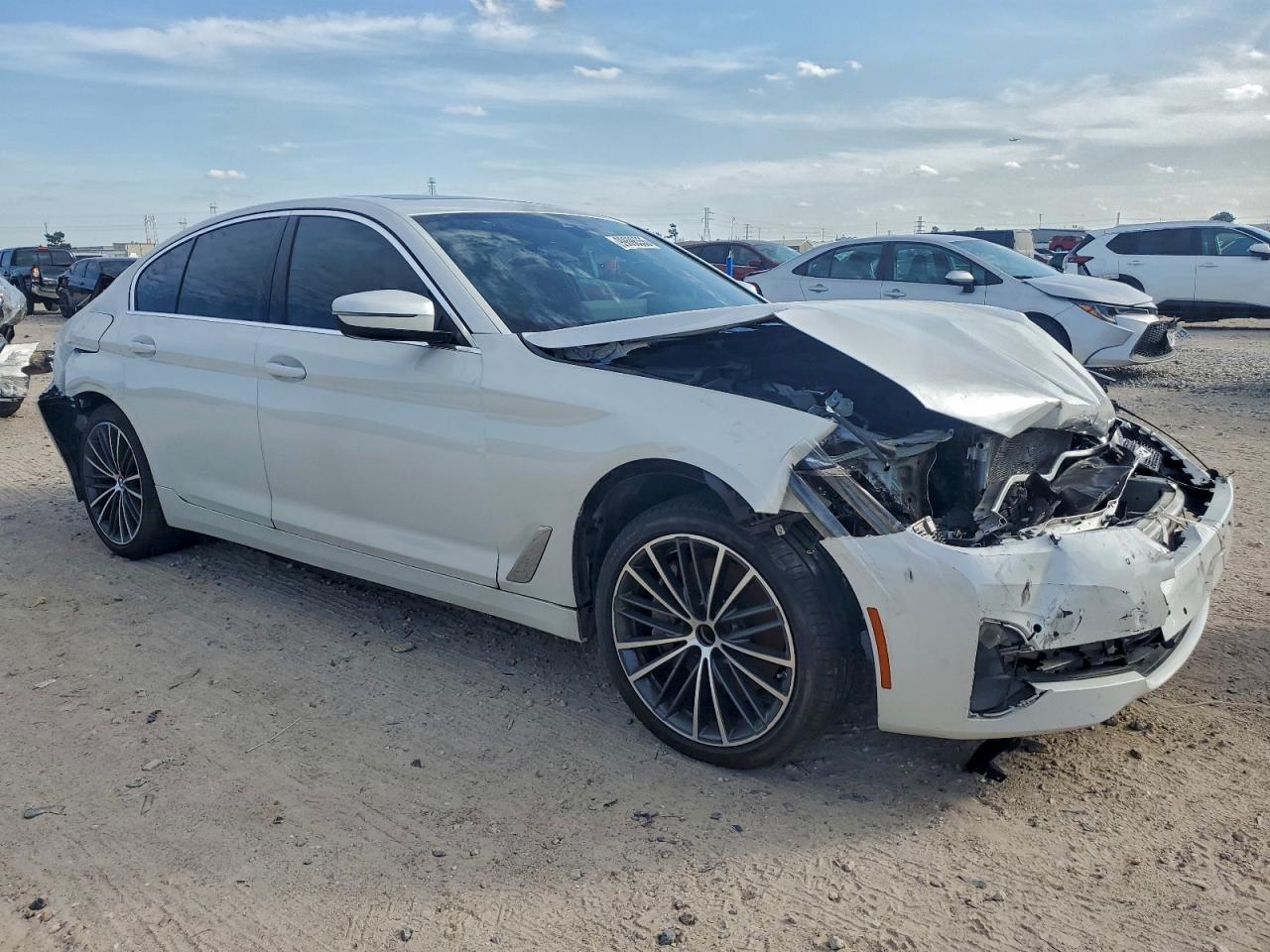 2023 BMW 540 I - Image 4