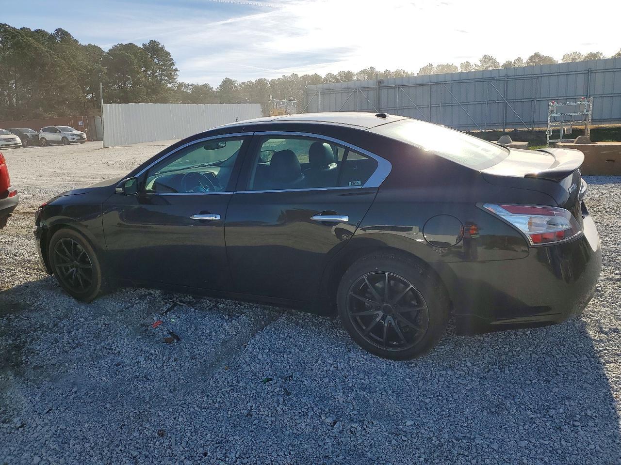 2014 Nissan Maxima S - Фото 2