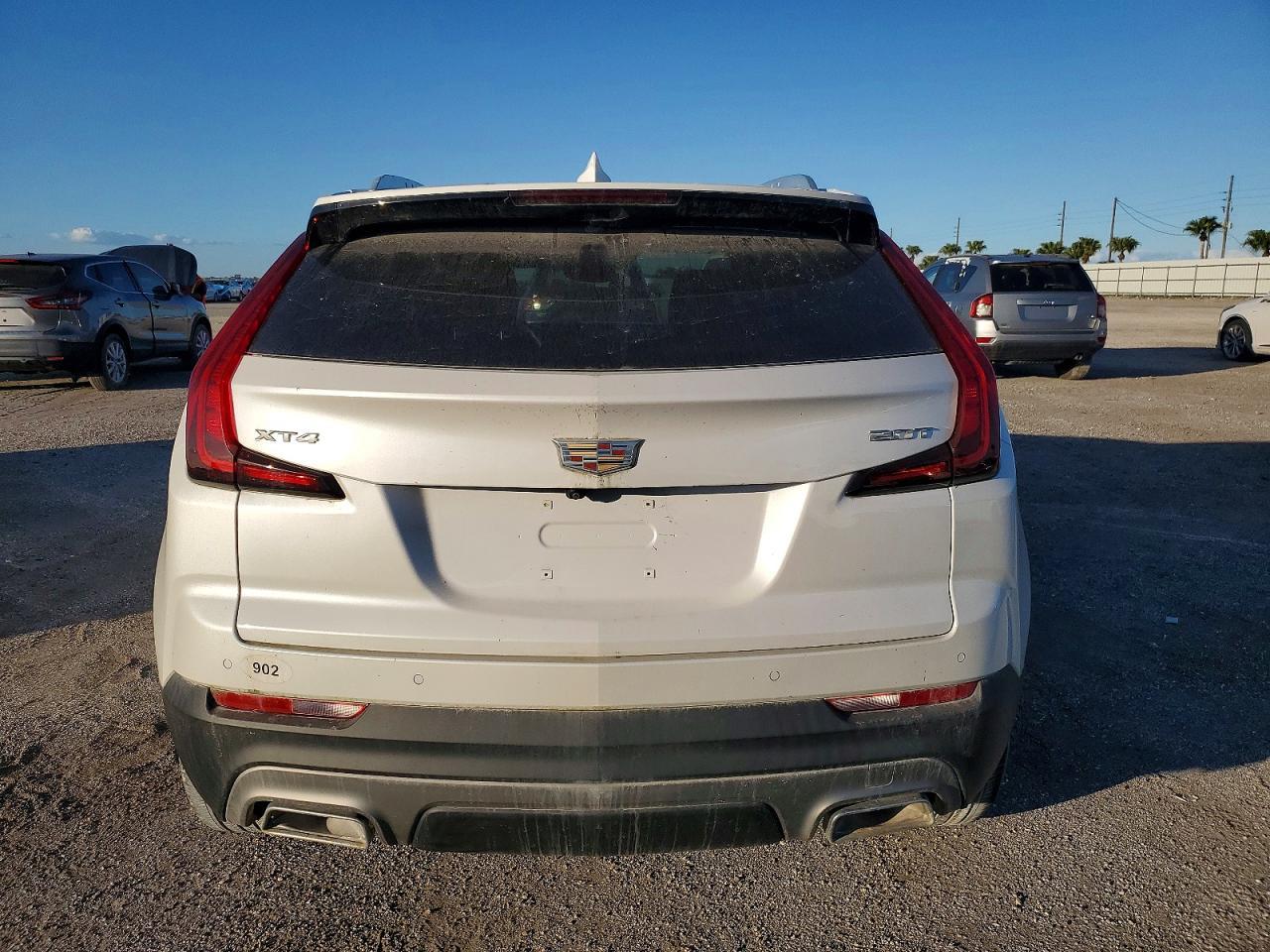 2019 Cadillac Xt4 Premium Luxury - Image 6