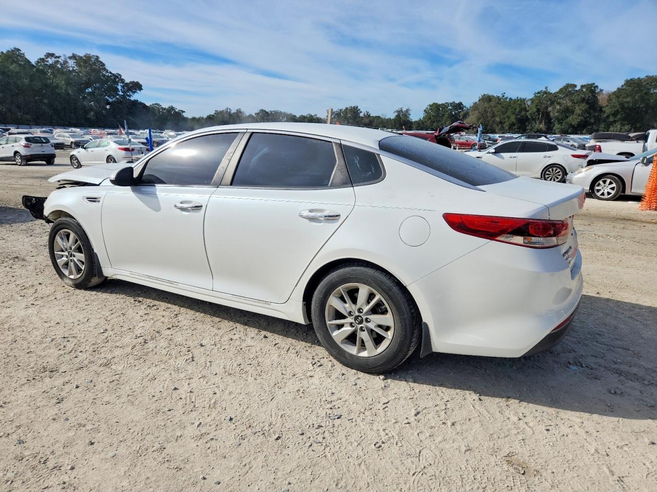 2016 Kia Optima Lx - Фото 2