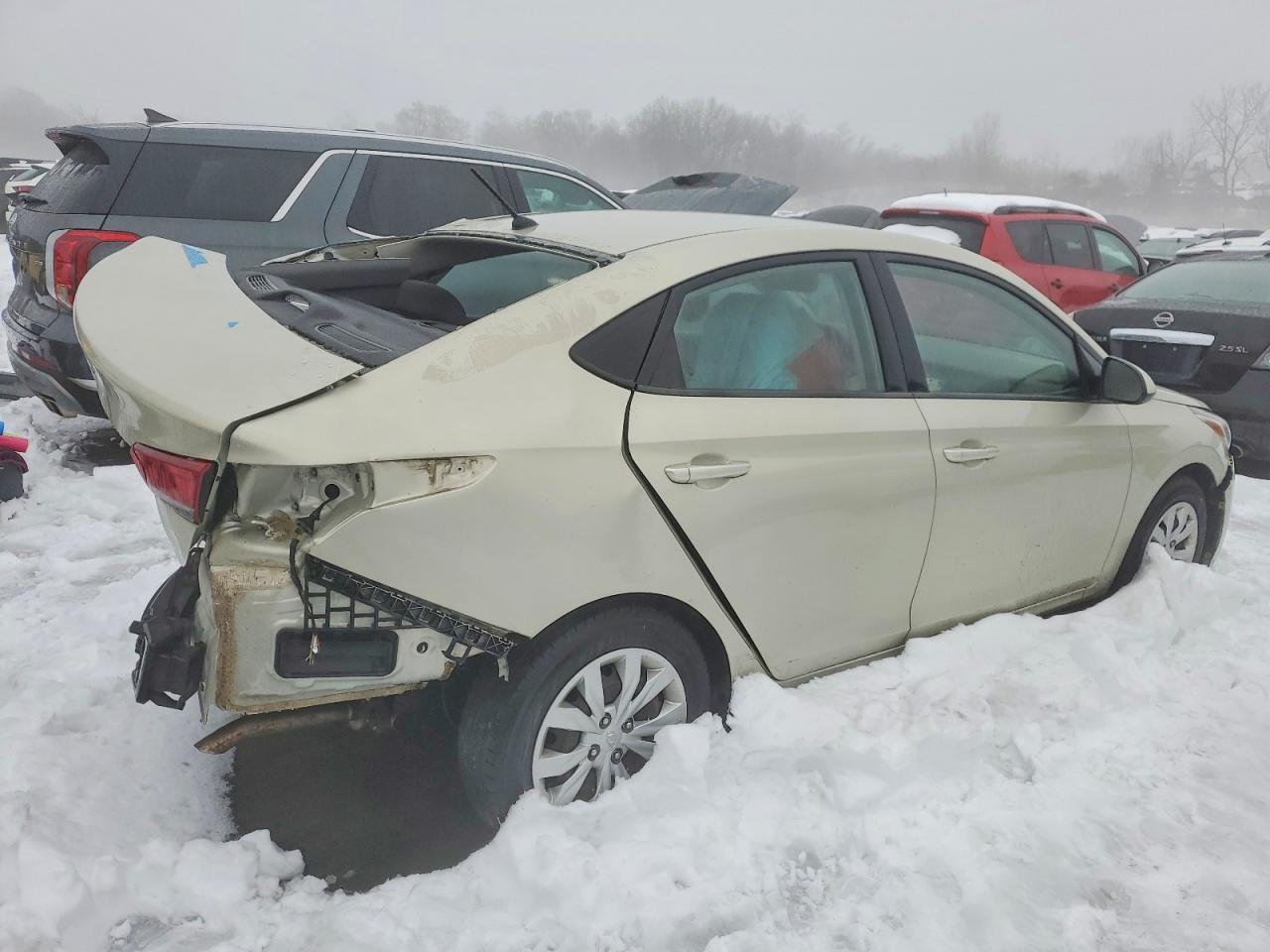 2020 Hyundai Accent Se - Image 3