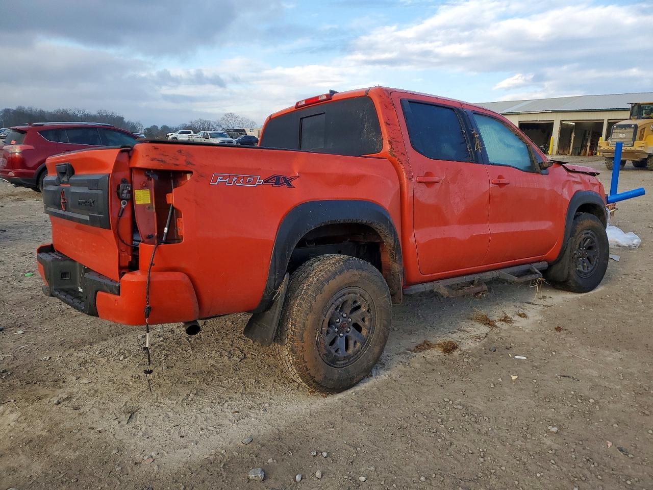 2025 Nissan Frontier S - Фото 3