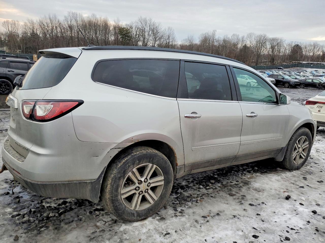 2015 Chevrolet Traverse Lt - Фото 3