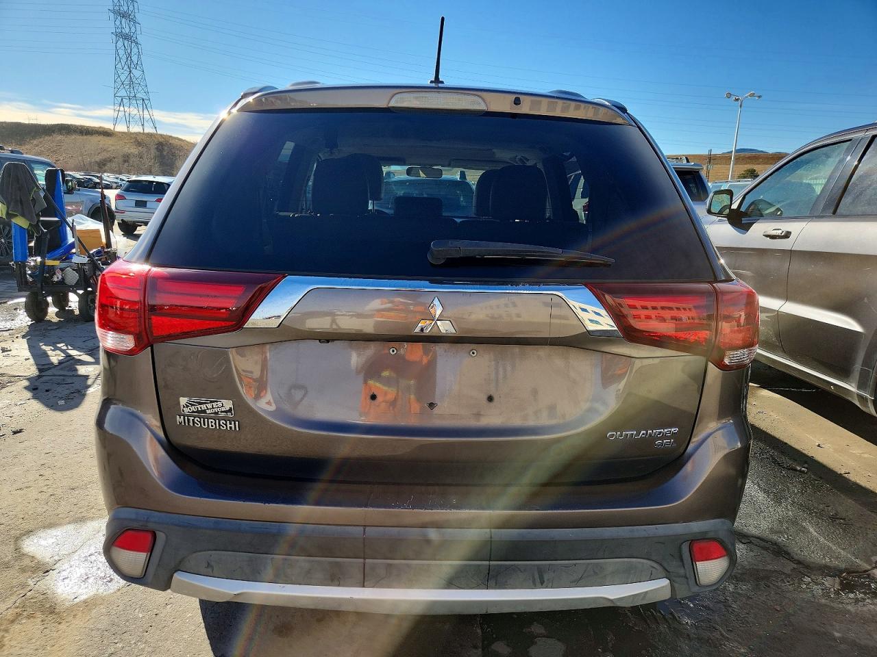 2016 Mitsubishi Outlander Se - Image 6