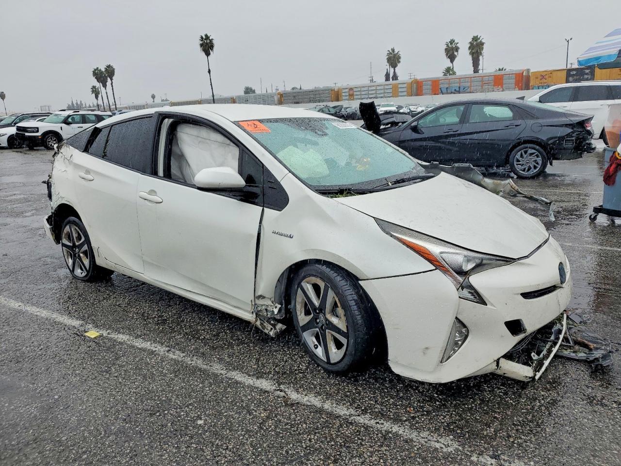 2016 Toyota Prius - Фото 4