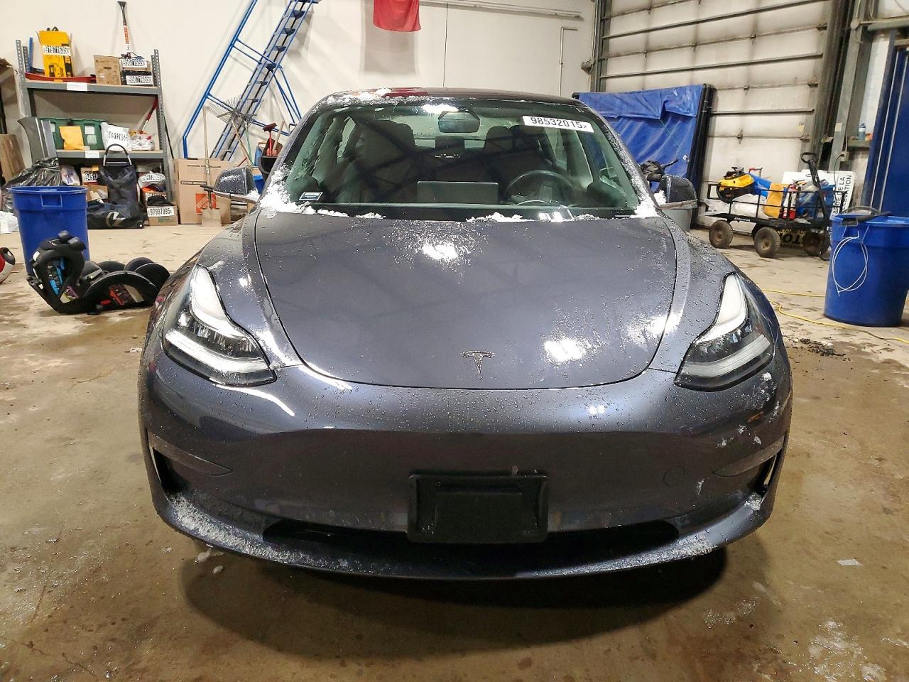 2018 Tesla Model 3 - Фото 5