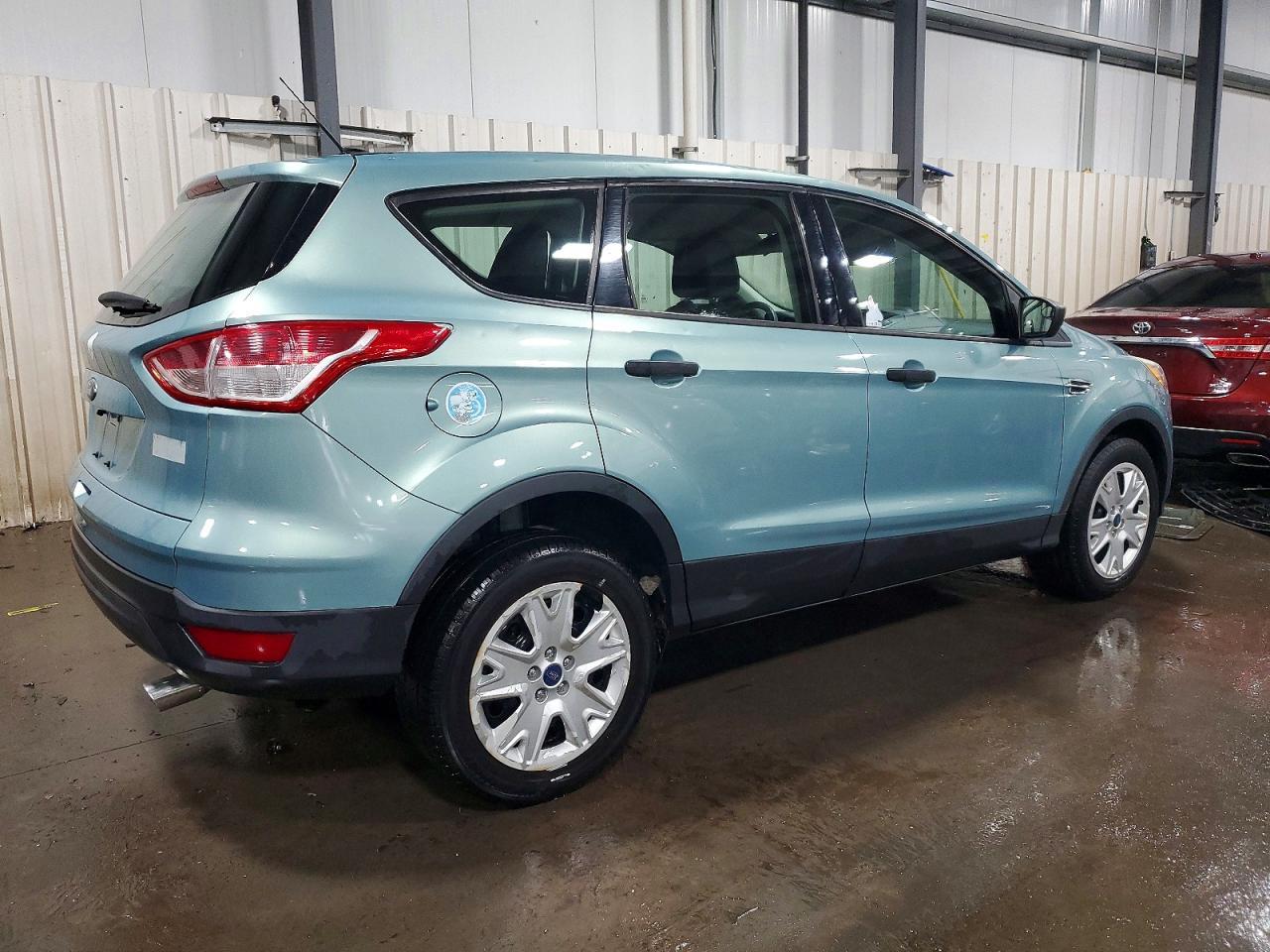 2013 Ford Escape S - Image 3