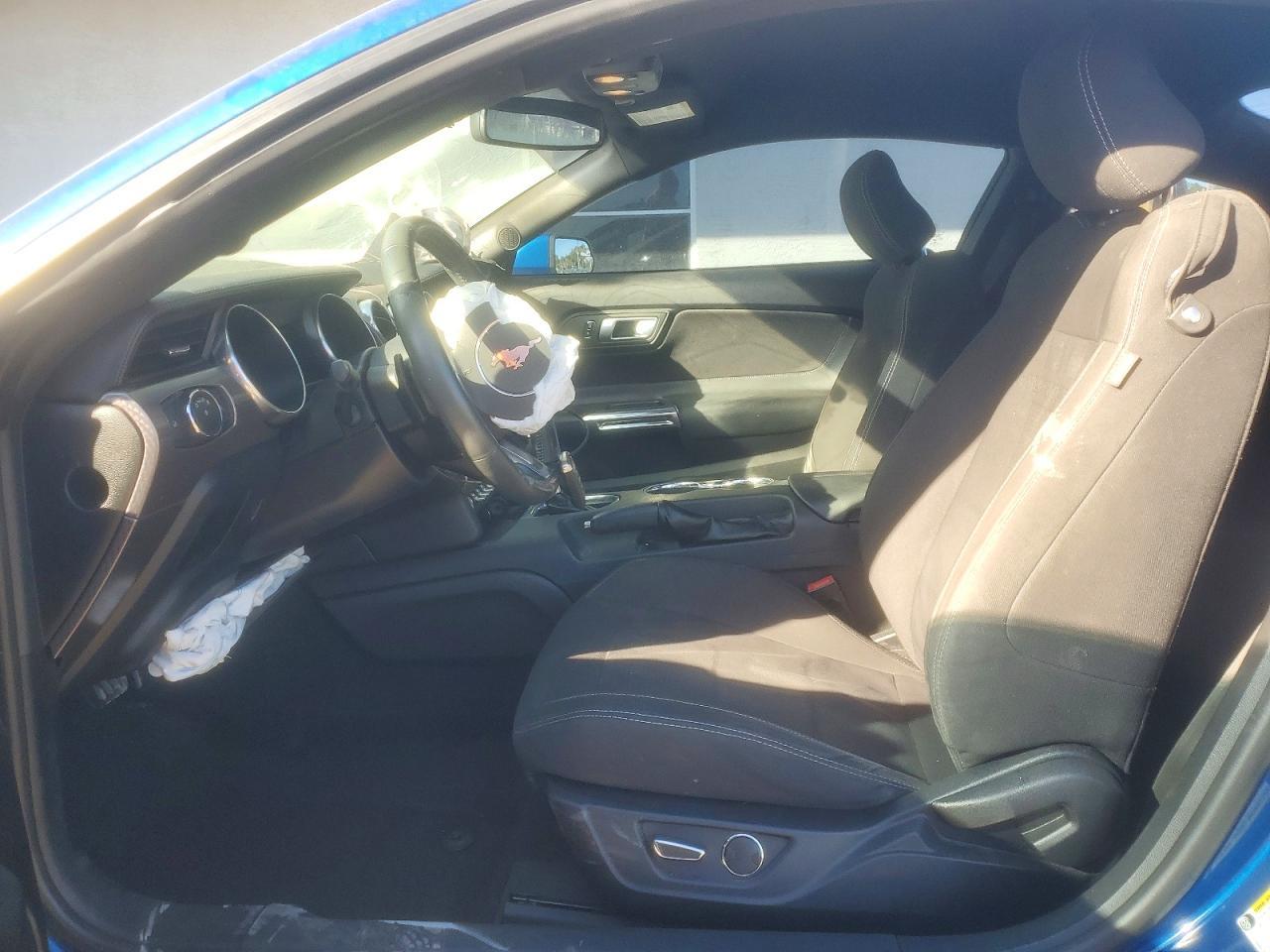 2018 Ford Mustang - Image 7