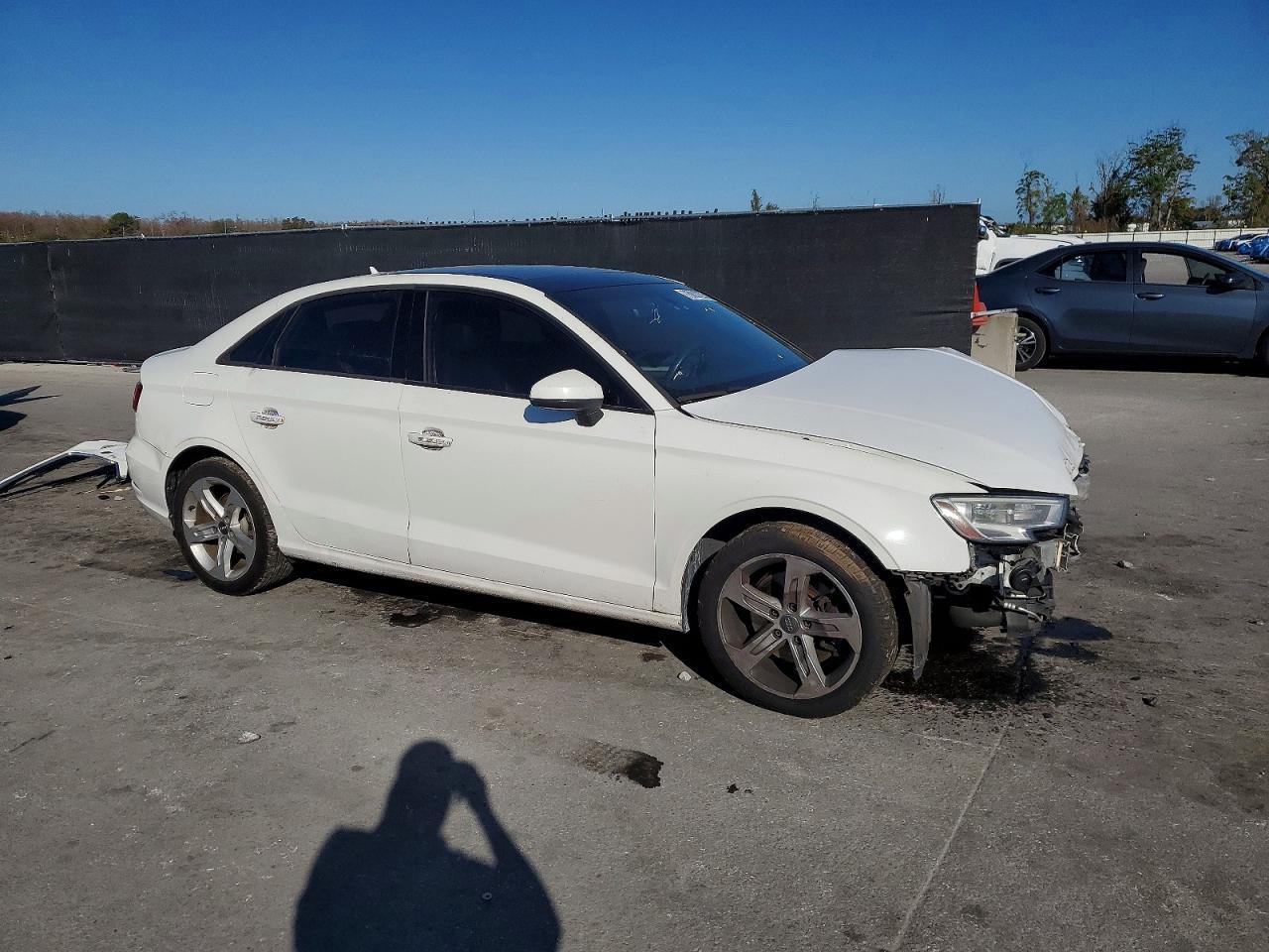2018 Audi A3 Premium - Фото 4