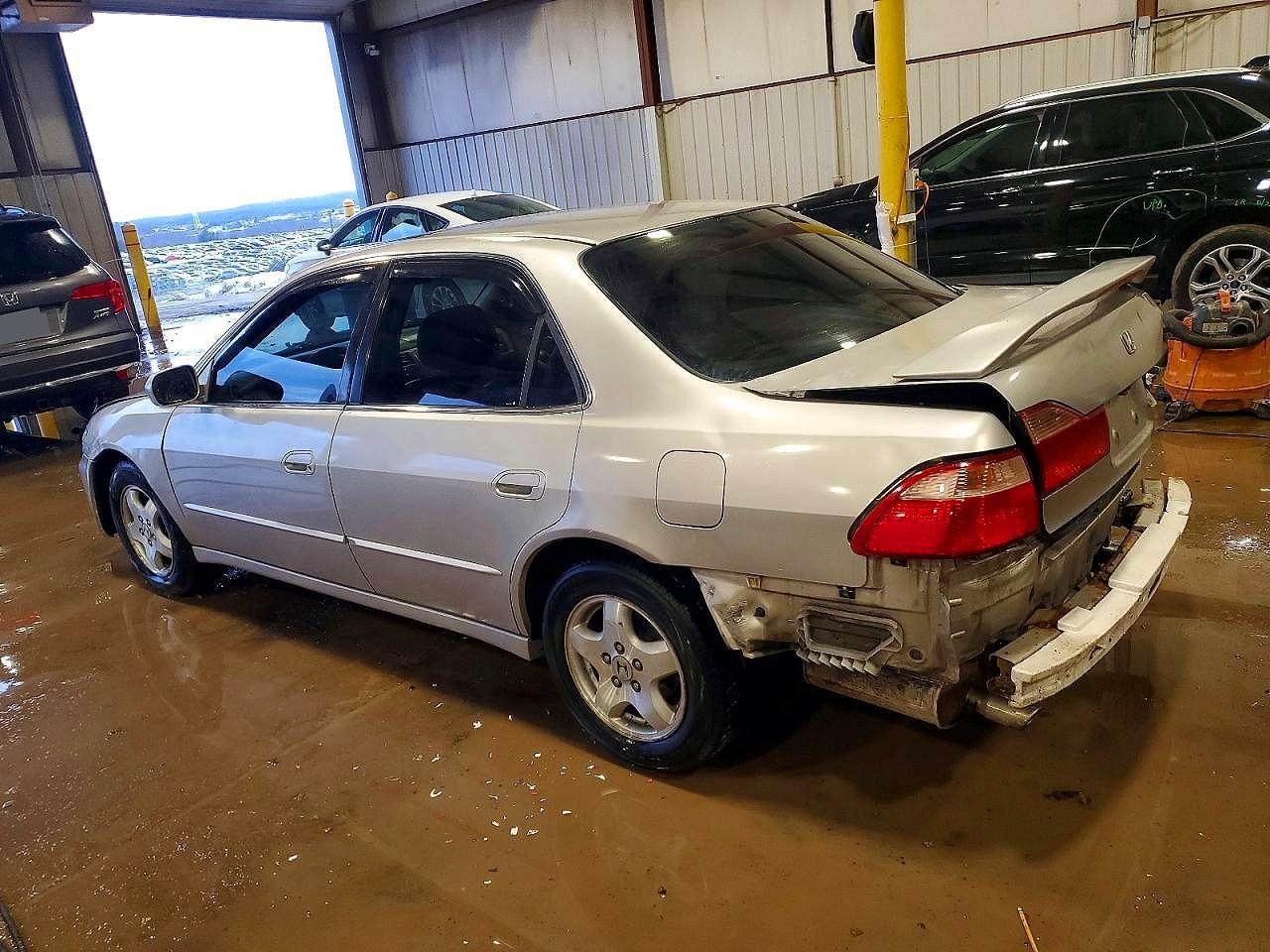 1999 Honda Accord Ex - Фото 2