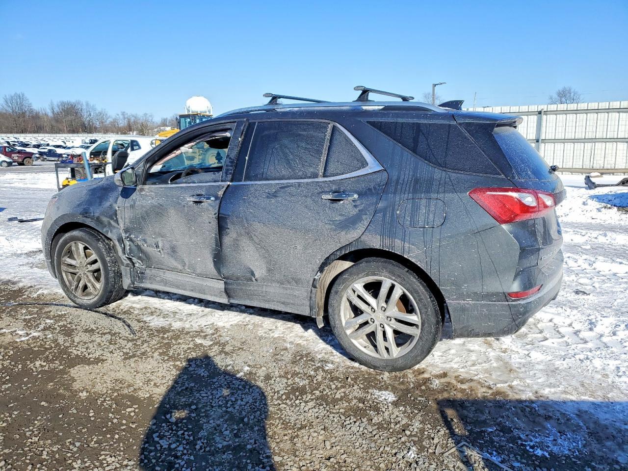 2018 Chevrolet Equinox Premier - Фото 2