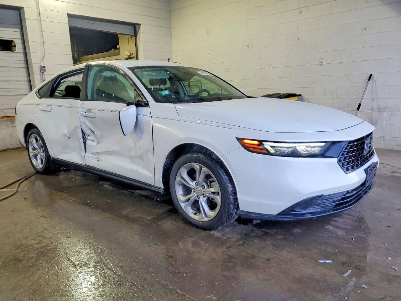 2025 Honda Accord Lx - Фото 4