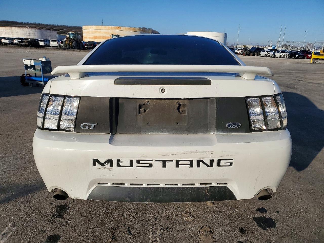 2004 Ford Mustang Gt - Фото 6