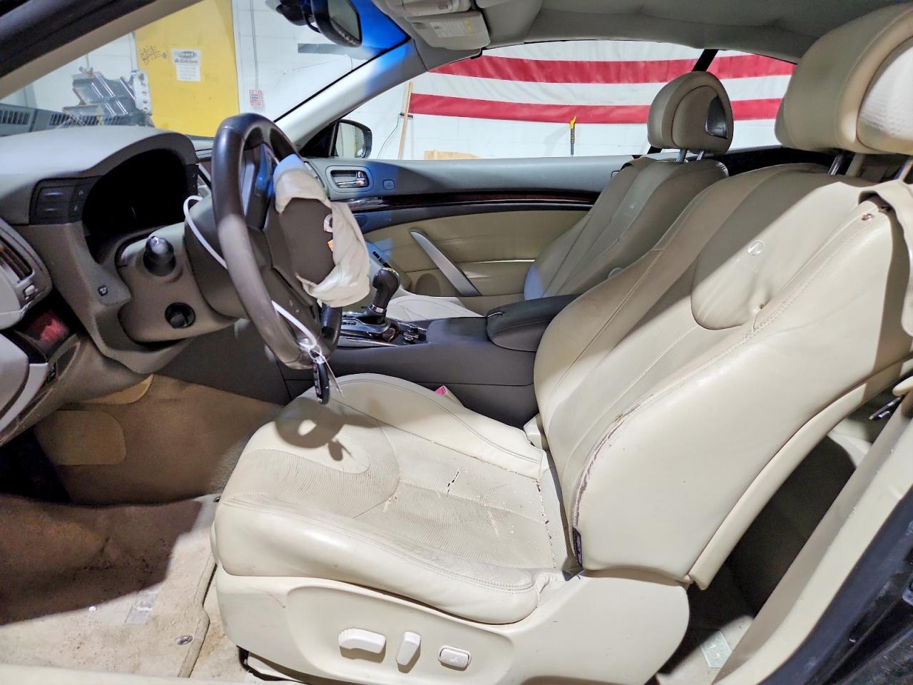 2010 Infiniti G37 Base - Фото 7