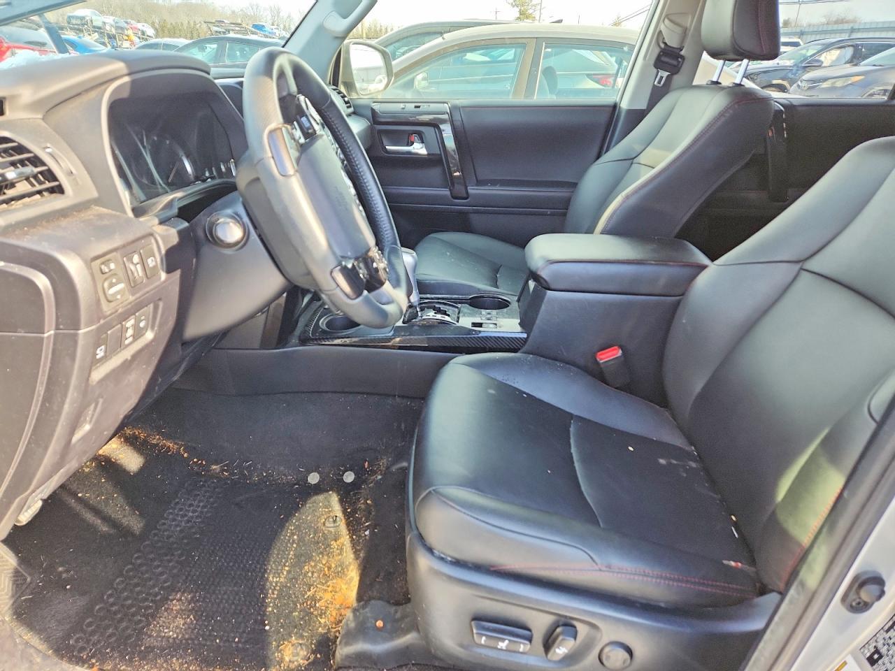 2022 Toyota 4Runner Sr5 Premium - Фото 7