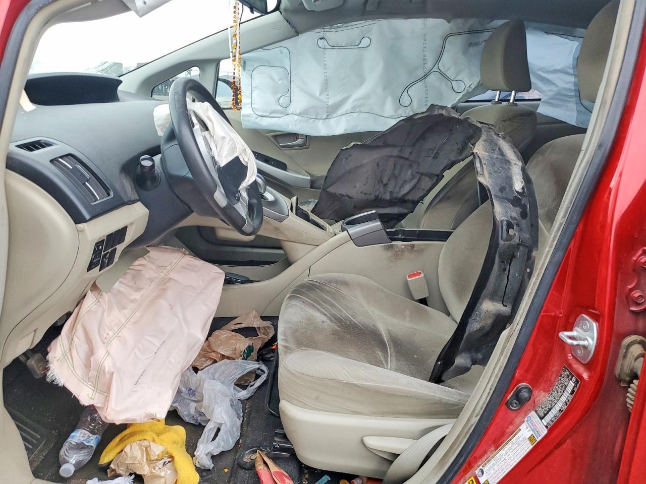 2014 Toyota Prius - Фото 7