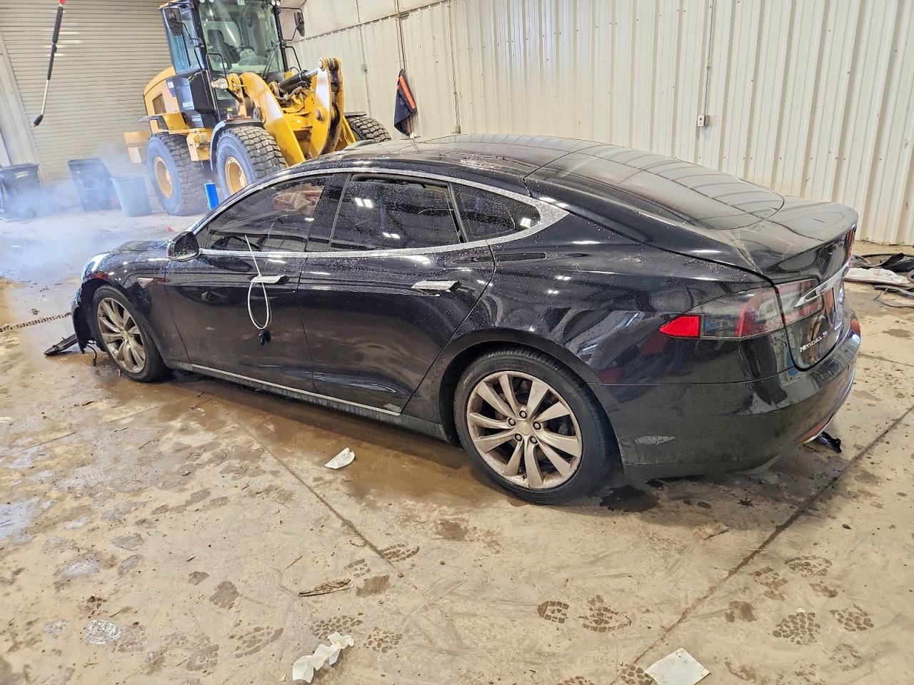 2016 Tesla Model S - Фото 2