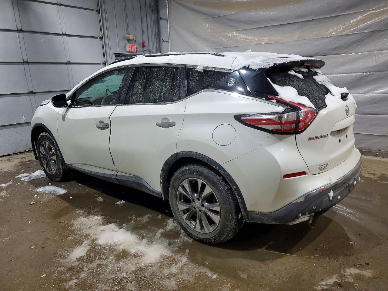 2015 Niss Murano Sv - Image 2