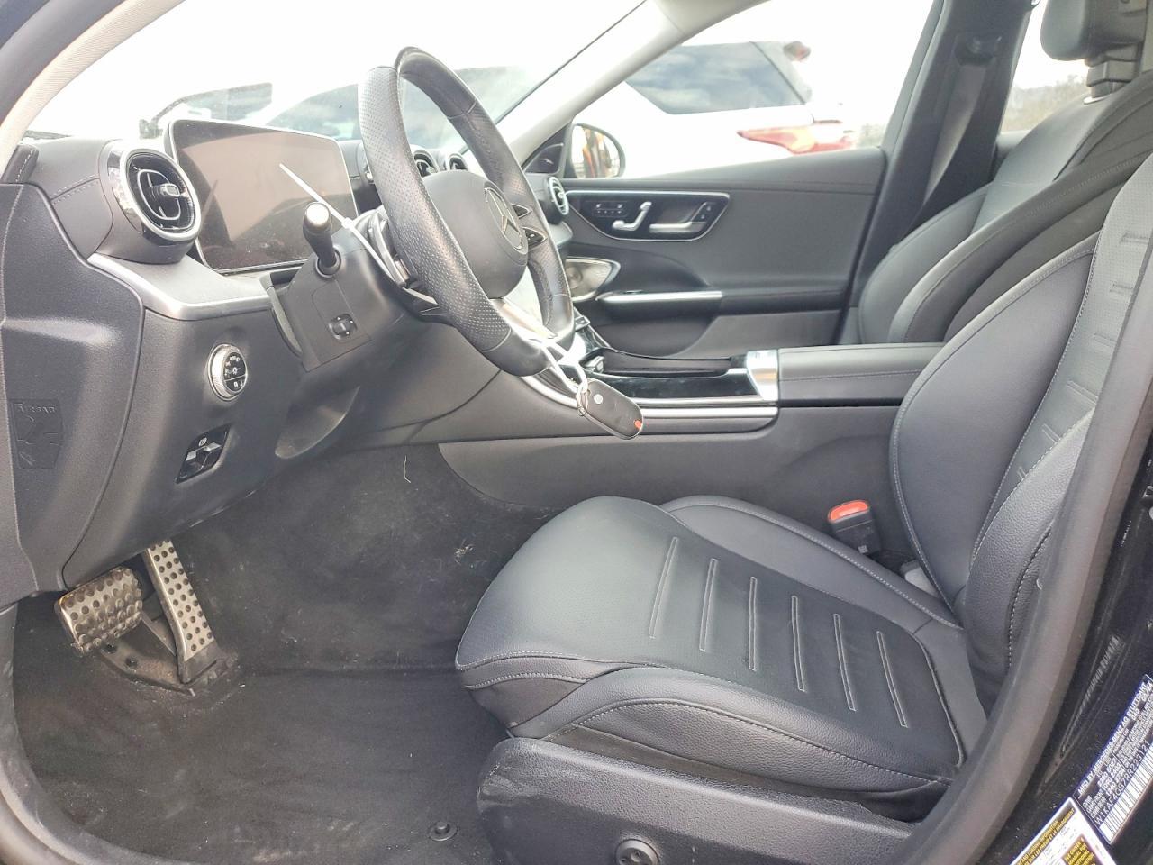 2024 Mercedes-Benz C 300 - Image 7
